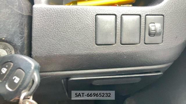 Toyota NOAH 2010-10 8727218-16