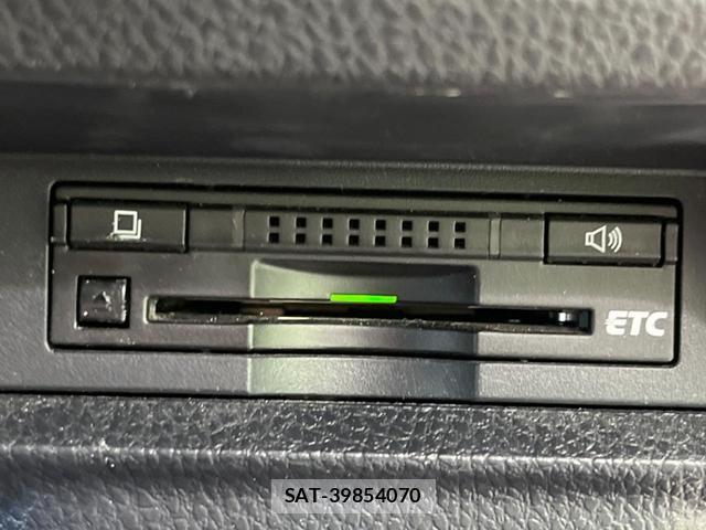 Toyota NOAH 2014-05 8727726-6