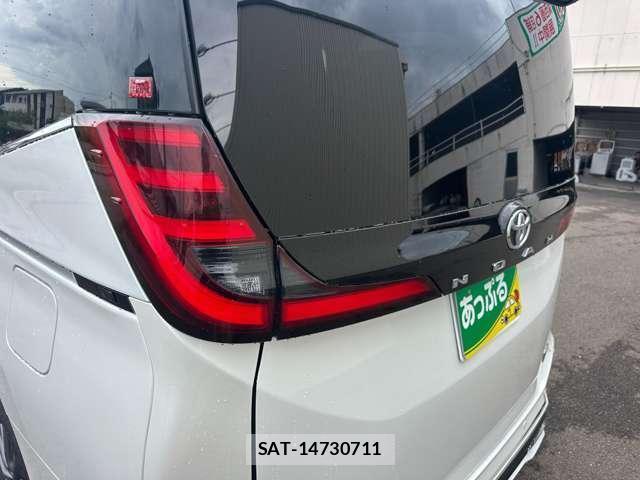 Toyota NOAH 2025-09 8727756-14