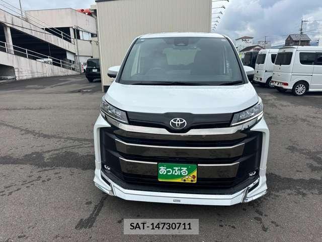 Toyota NOAH 2025-09 8727756-2