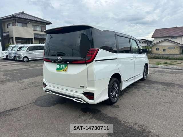 Toyota NOAH 2025-09 8727756-5