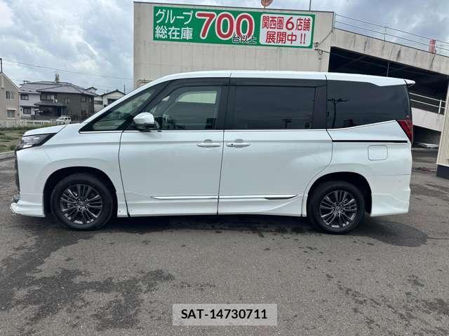 Toyota NOAH 2025-09 8727756-8