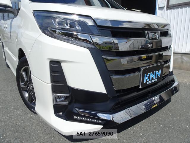 Toyota NOAH 2017-10 8728259-10