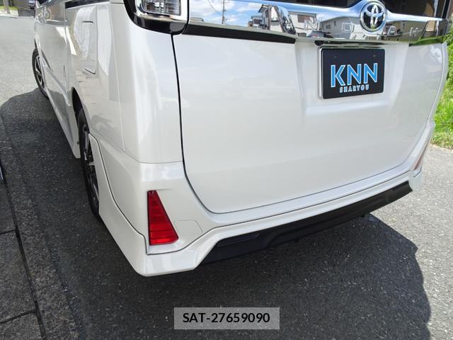 Toyota NOAH 2017-10 8728259-11