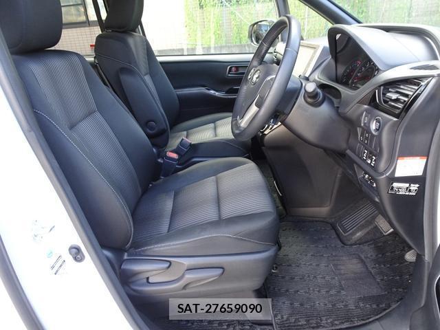 Toyota NOAH 2017-10 8728259-19