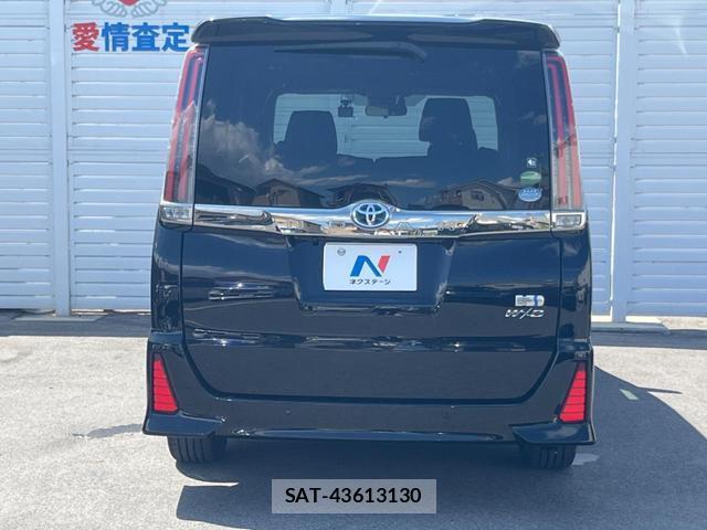 Toyota NOAH 2020-01 8728377-19