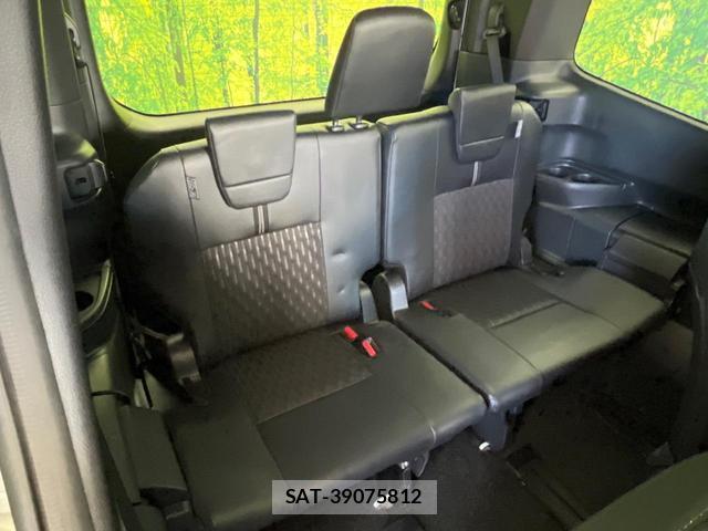 Toyota NOAH 2023-11 8728572-10
