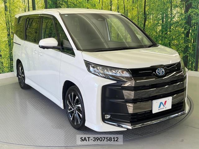 Toyota NOAH 2023-11 8728572-17