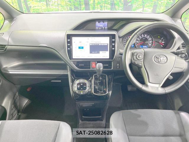 Toyota NOAH 2019-02 8728959-1