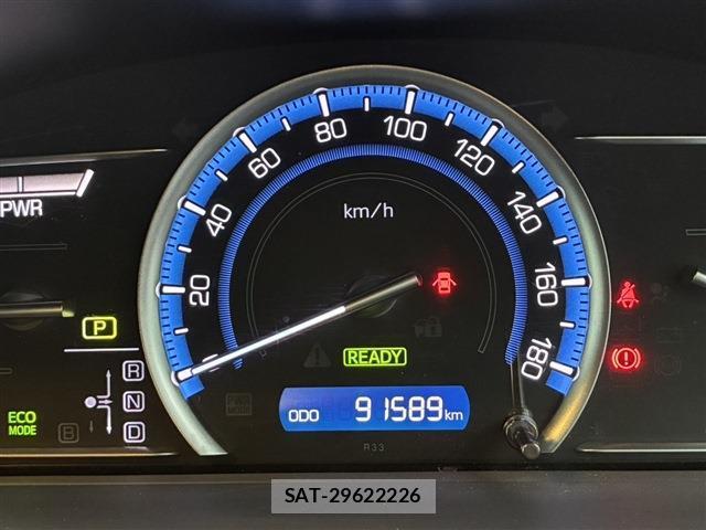 Toyota NOAH 2014-09 8729517-2