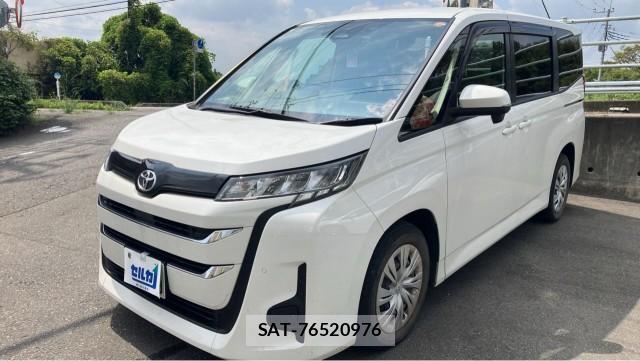 Toyota NOAH 2022-03 8729571-0