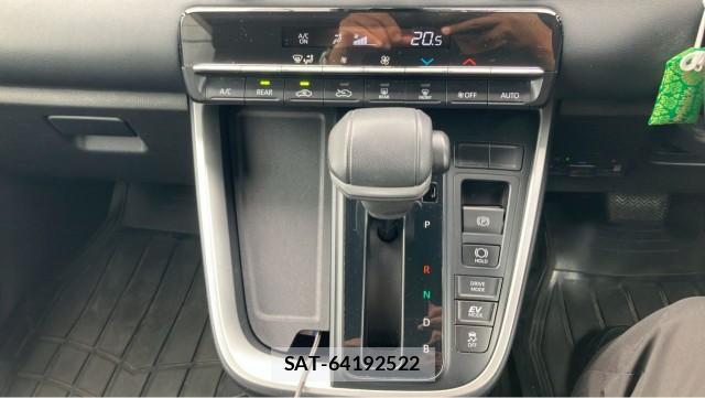 Toyota NOAH 2023-11 8729592-14