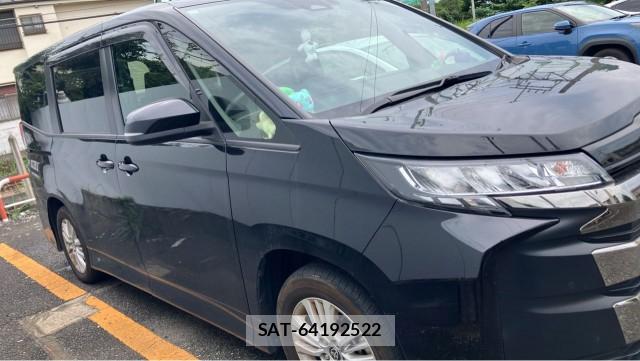 Toyota NOAH 2023-11 8729592-3