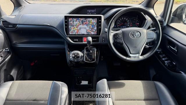 Toyota NOAH 2019-11 8729637-2