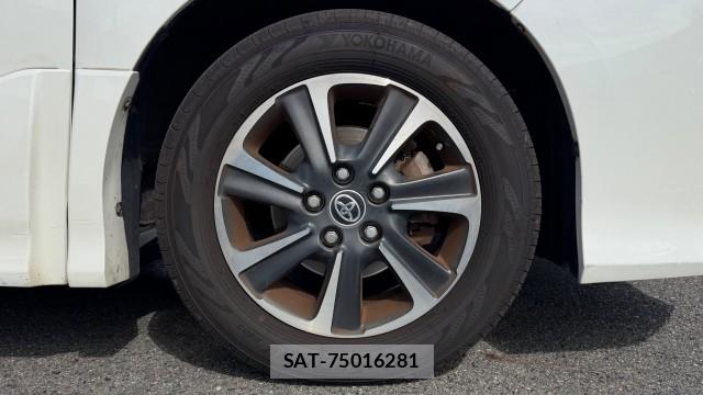 Toyota NOAH 2019-11 8729637-8