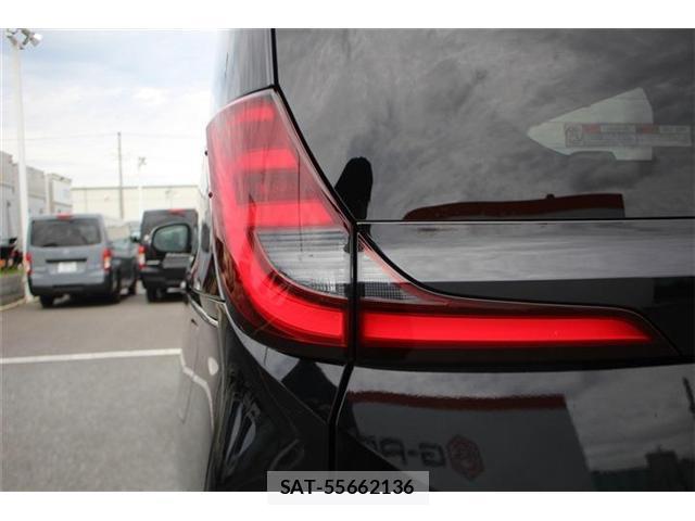 Toyota NOAH 2025-07 8729826-14