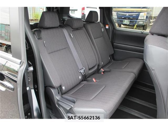 Toyota NOAH 2025-07 8729826-19