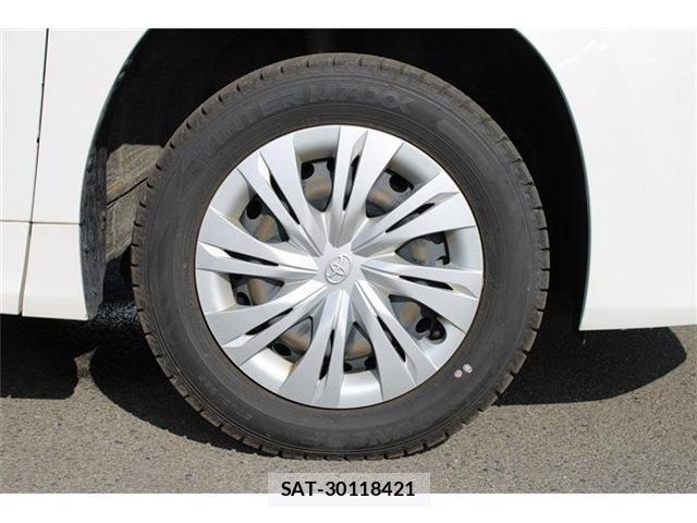 Toyota NOAH 2022-05 8730054-16