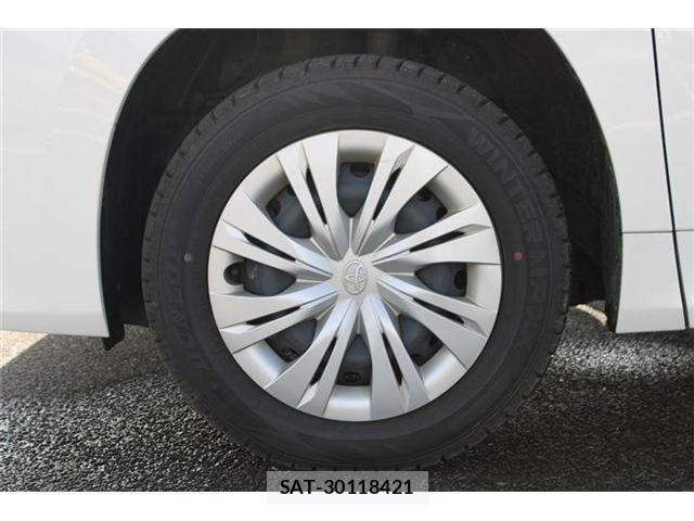 Toyota NOAH 2022-05 8730054-19