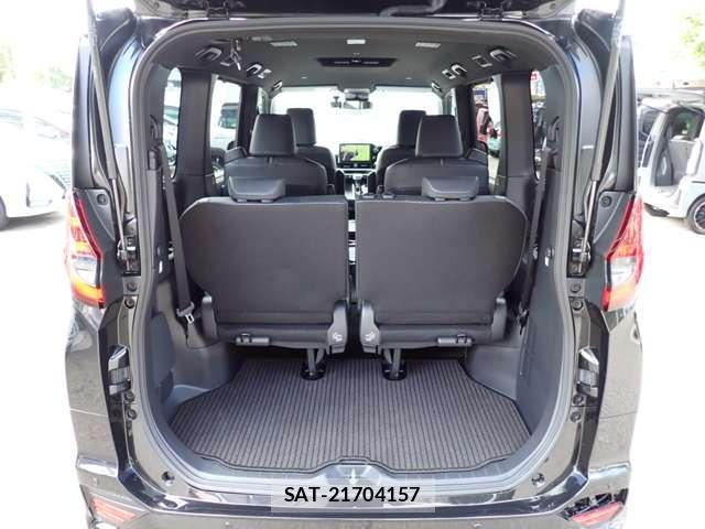 Toyota NOAH 2025-11 8730131-10