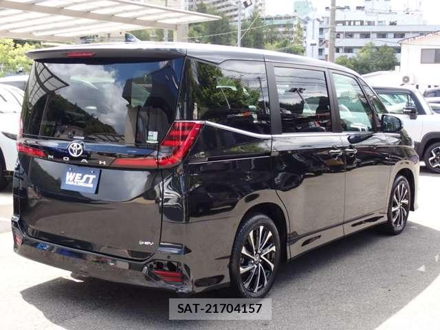 Toyota NOAH 2025-11 8730131-16