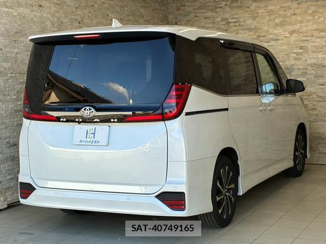 Toyota NOAH 2026-01 8730179-3