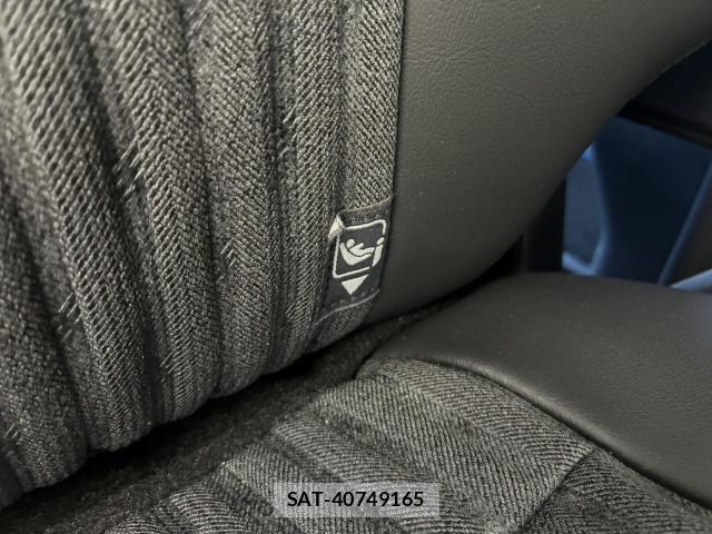 Toyota NOAH 2026-01 8730179-7