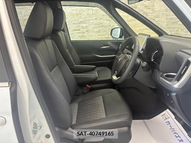 Toyota NOAH 2026-01 8730179-9