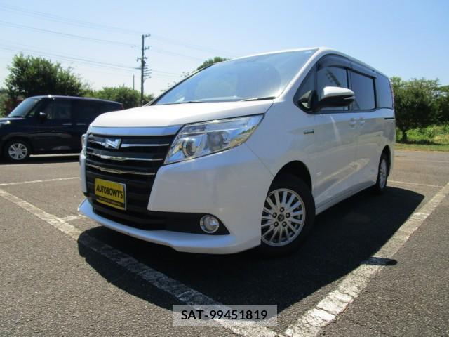 Toyota NOAH 2015-03 8730236-0