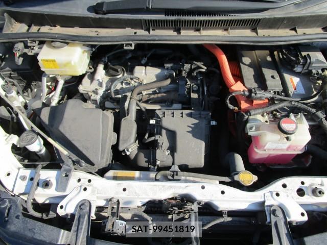 Toyota NOAH 2015-03 8730236-7