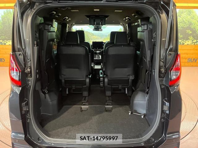 Toyota NOAH 2022-03 8730614-10