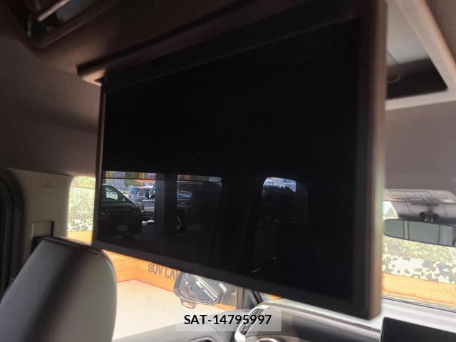 Toyota NOAH 2022-03 8730614-2