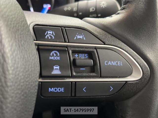 Toyota NOAH 2022-03 8730614-5