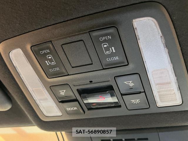 Toyota NOAH 2022-10 8730618-2