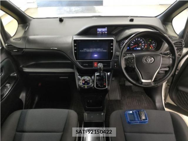 Toyota NOAH 2020-12 8730718-2