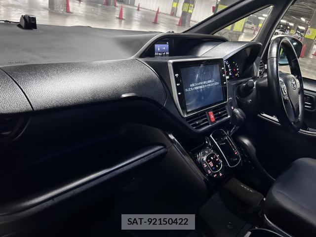 Toyota NOAH 2020-12 8730718-9