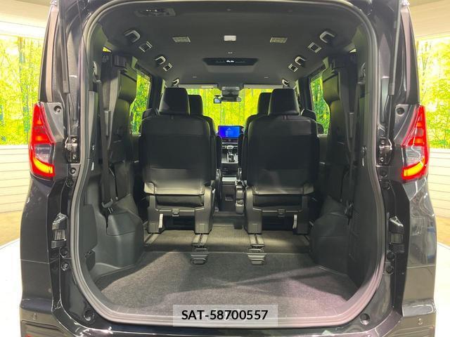 Toyota NOAH 2023-03 8730833-10
