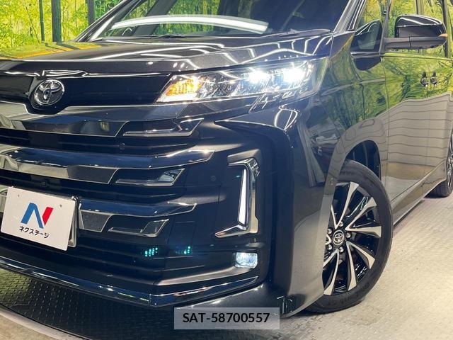 Toyota NOAH 2023-03 8730833-12