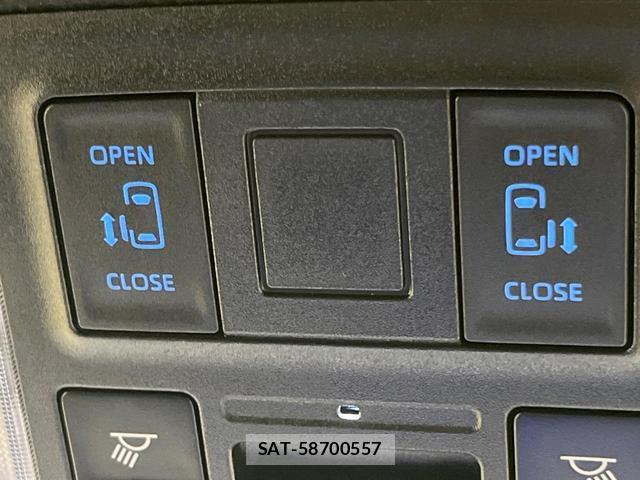 Toyota NOAH 2023-03 8730833-4