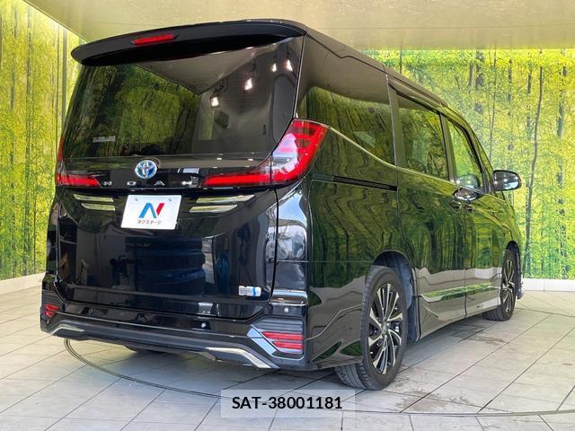 Toyota NOAH 2024-01 8730948-16
