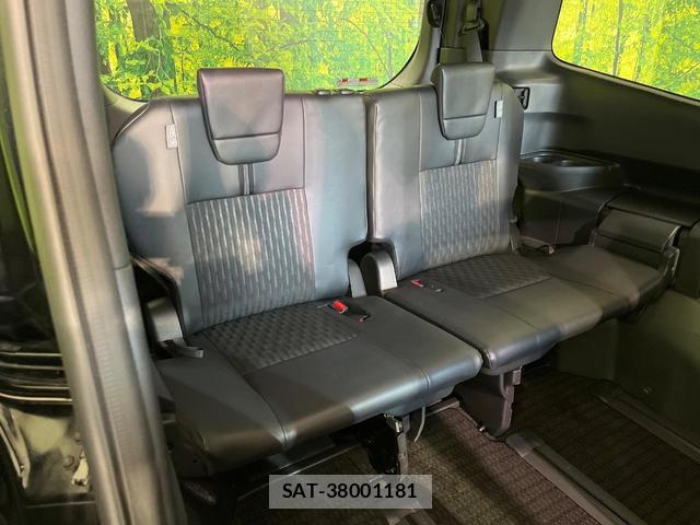 Toyota NOAH 2024-01 8730948-8