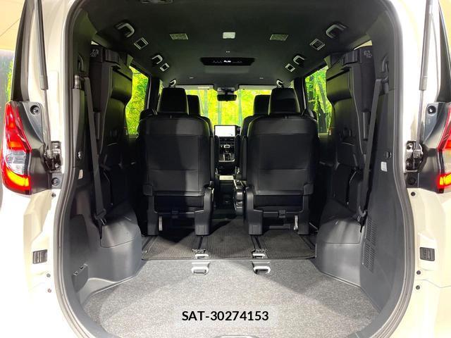 Toyota NOAH 2023-08 8730988-10