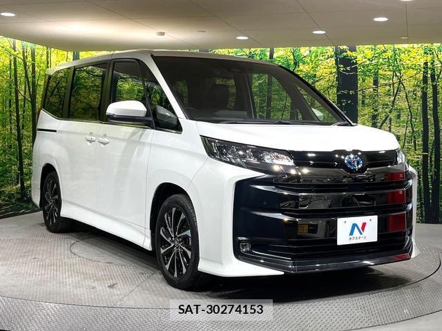 Toyota NOAH 2023-08 8730988-15