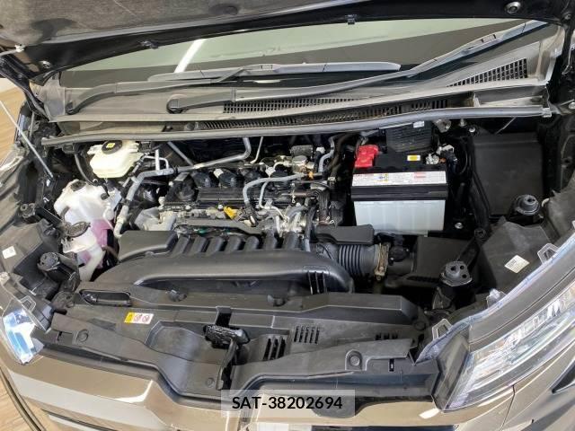 Toyota NOAH 2023-06 8731385-13