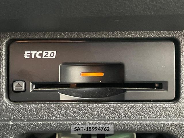 Nissan NOTE 2022-03 8725963-5