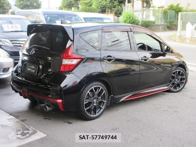 Nissan NOTE 2017-01 8725978-1