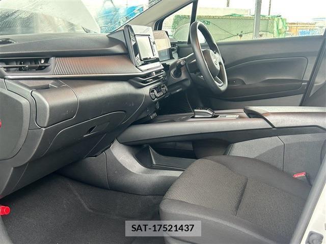 Nissan NOTE 2022-11 8726567-11