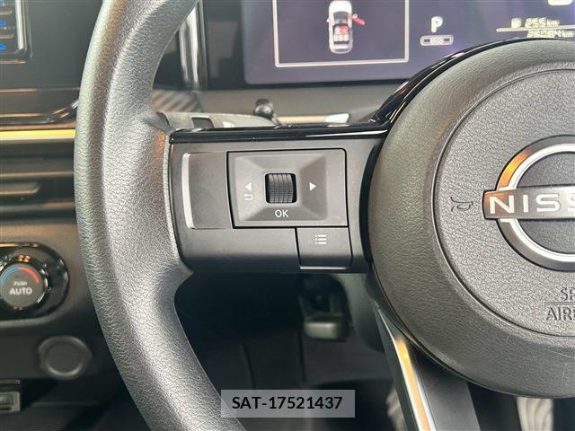 Nissan NOTE 2022-11 8726567-16