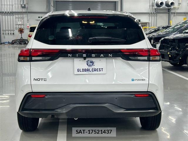 Nissan NOTE 2022-11 8726567-6