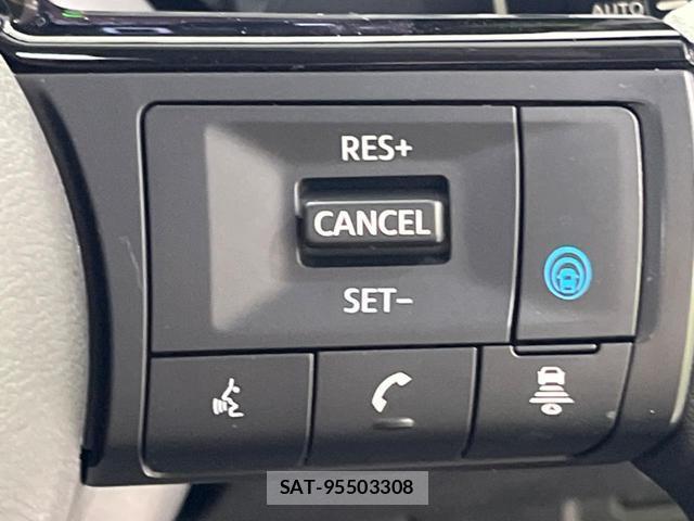 Nissan NOTE 2021-08 8726618-4
